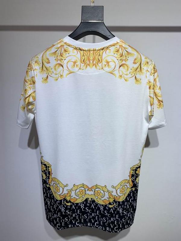 Versace Men's T-shirts 204